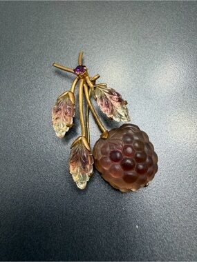 Vintage Art Glass  Gold and Pink Raspberry Brooch #30SB